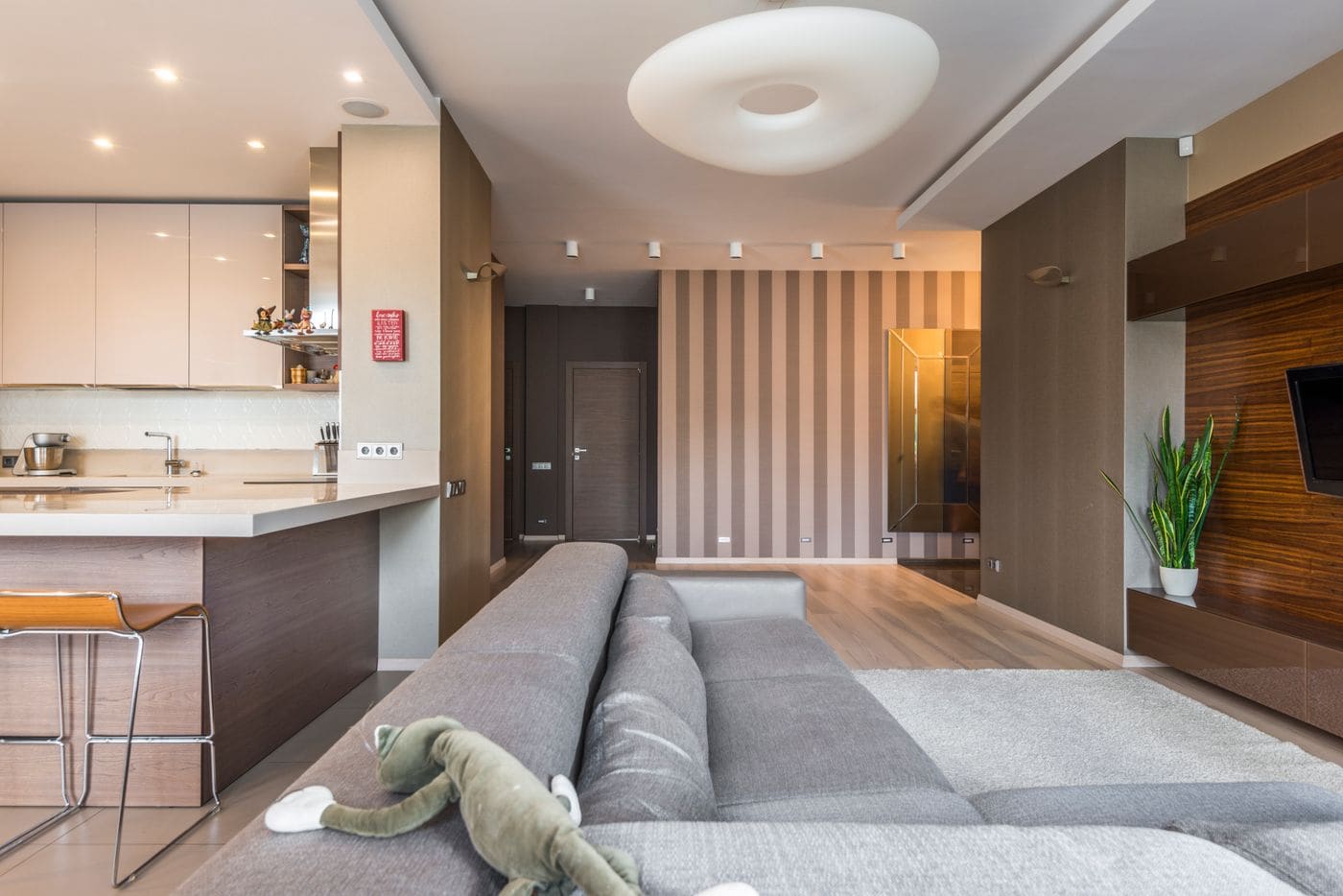 Newstead Apartment, interior refit in Newstead, Brisbane