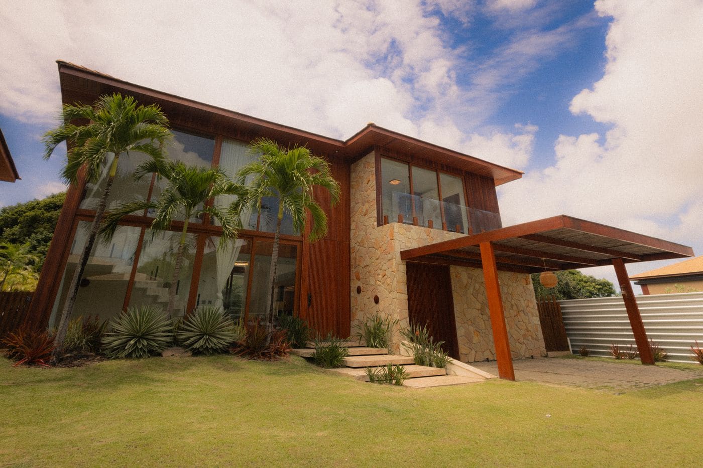 Bardon House, hillside residence in Bardon, Brisbane