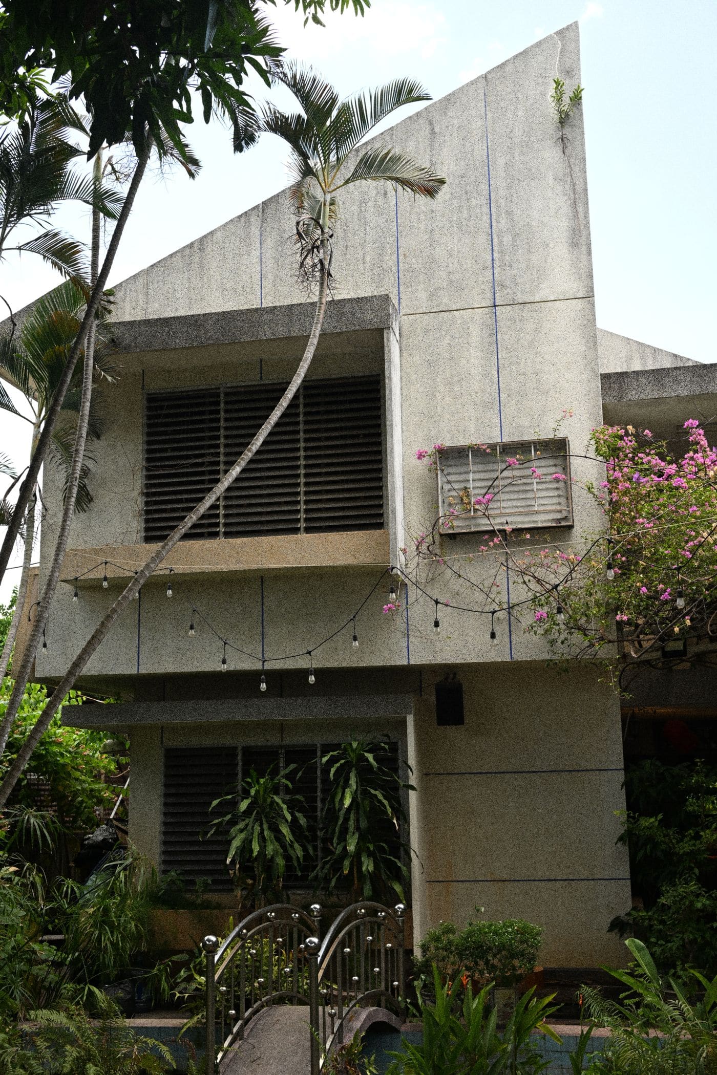 The Gap Courtyard House, residence in The Gap, Brisbane