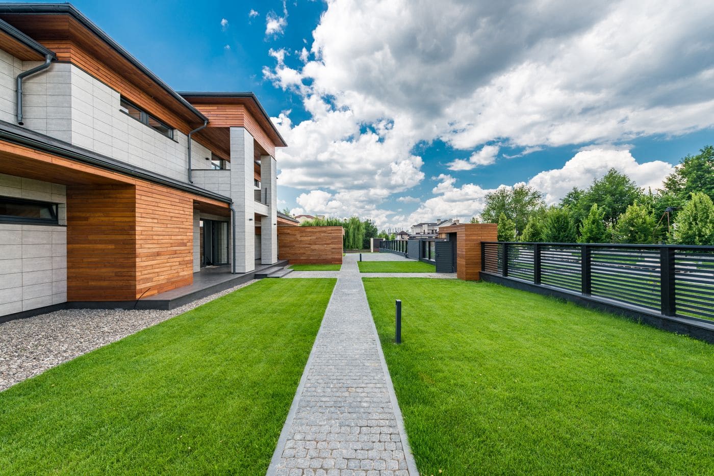 Maleny Row Houses, four townhouses in Maleny, Sunshine Coast