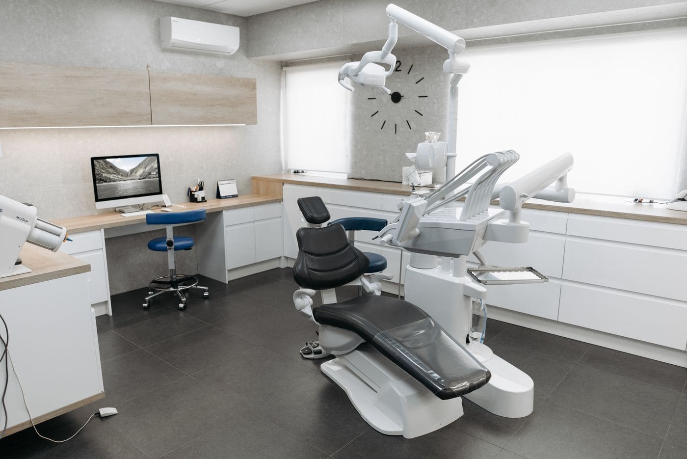 Consultation room with the planning screen