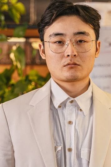 Portrait of Kenneth Lau